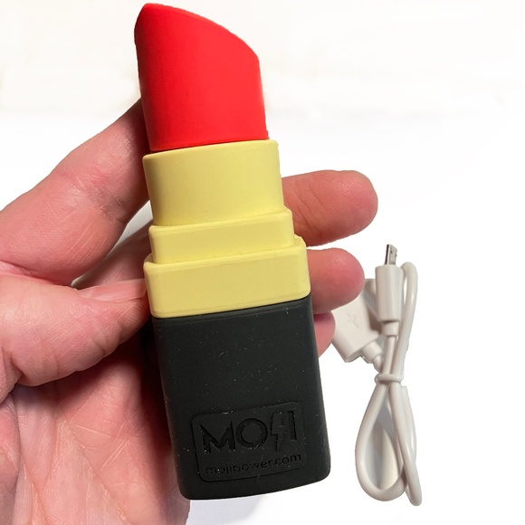 Moji Power Lipstick Soft Touch External Battery 2600 MAH Power Bank TESTED - Picture 1 of 15